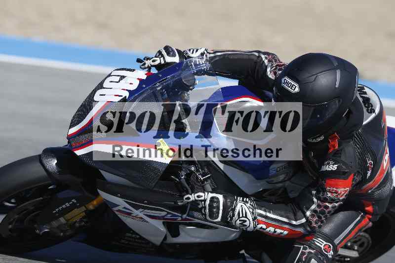 /Archiv-2024/02 29.01.-02.02.2024 Moto Center Thun Jerez/Gruppe schwarz-black/130